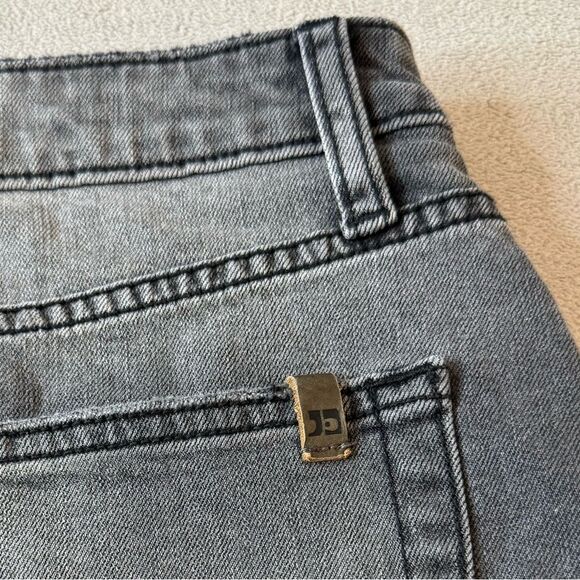 Joe's Jeans Mini Skirt Womens Size 31 Washed Black Destroyed Denim Frayed Hem - Picture 12 of 16